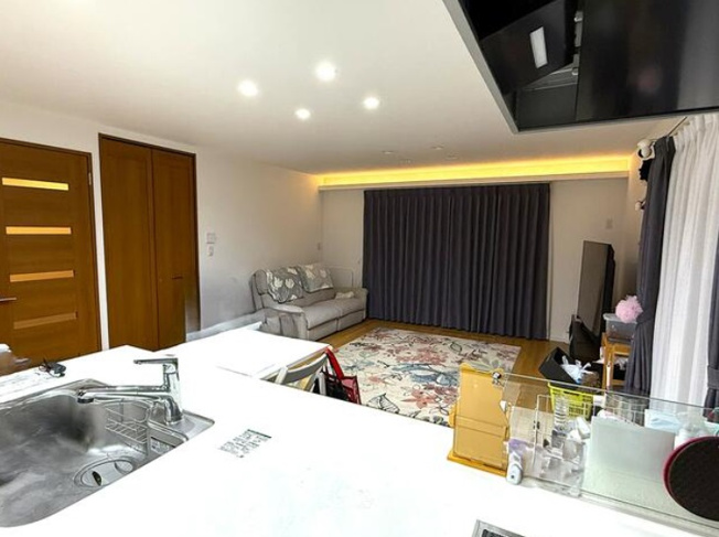 【居間・リビング】