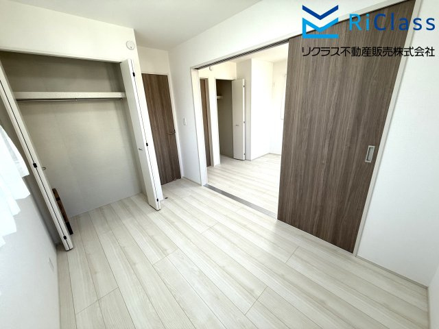 新築戸建　神戸市北区泉台7丁目12　１号棟の洋室|クローゼットあります