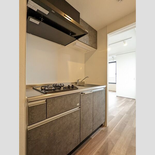 リーデンス今池のキッチン