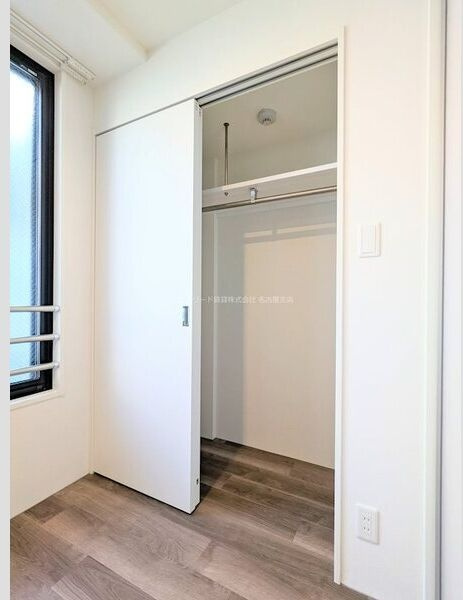 リーデンス今池の収納