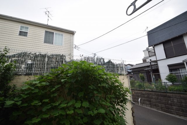 シャトルＭアネックスの展望|閑静な住宅街です。