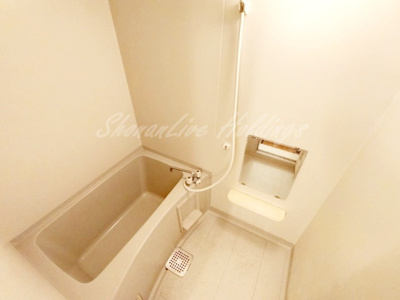 【浴室】 | CASA DE LA COSTA | 清潔感のあるお風呂です♪