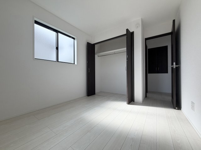 【洋室】 | グラファーレ岡山市大福4期 (全2棟)