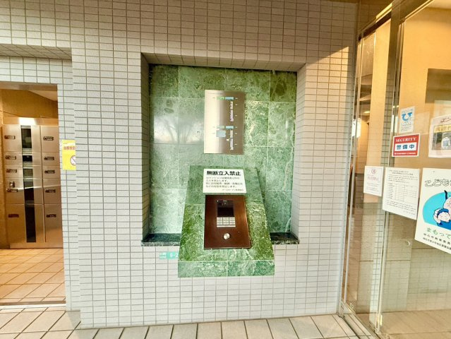 オーズガーデンC棟のその他共用部分|オートロック有♪セキュリティ面も安心です♪