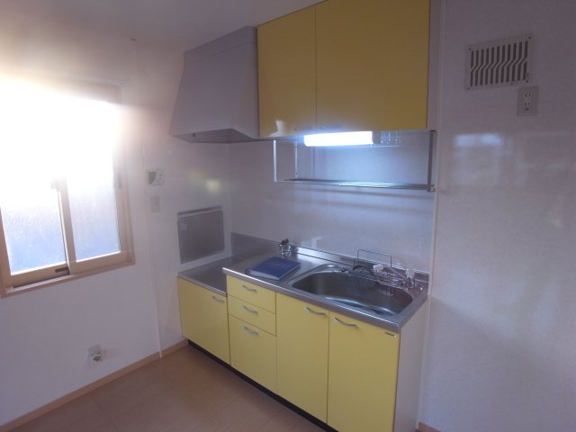 シャルマン高畑Ａのキッチン