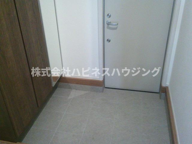 ボヌールメゾンＣの玄関