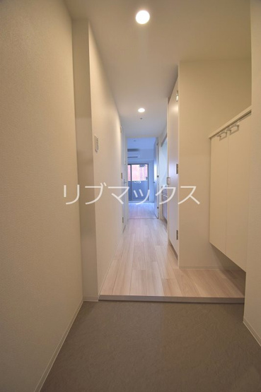 【玄関】アドバンス江坂ラシュレ
