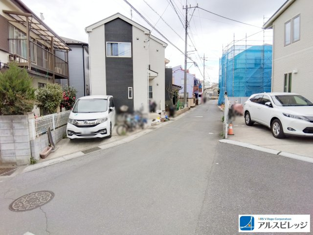 中古／川越市砂新田５丁目の前面道路含む現地写真|北東側幅約4.0ｍ公道