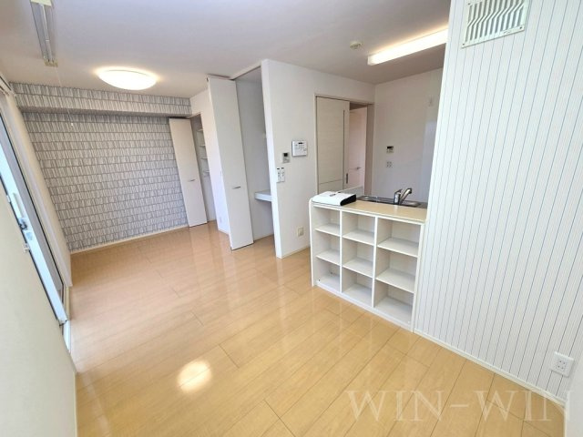 Shine Moatのその他