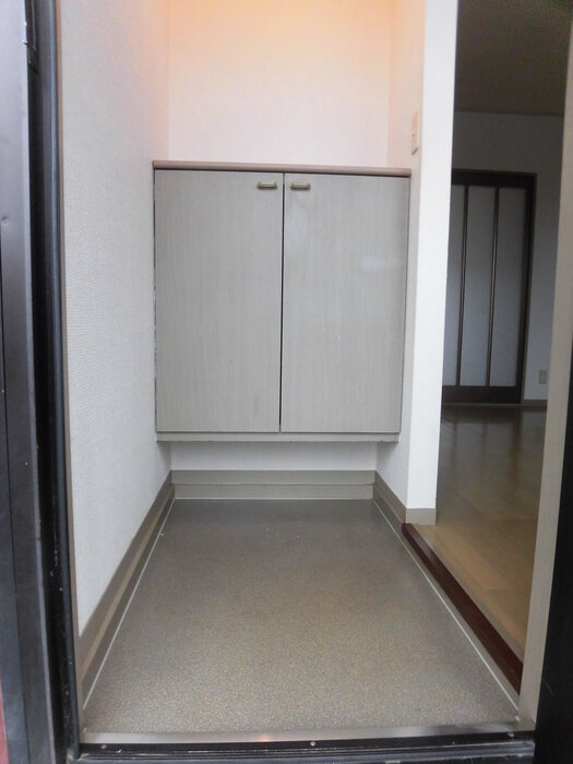 セジュールカミムラの玄関|102 玄関