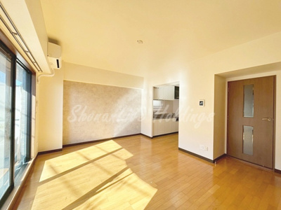 【居間・リビング】 | ペルシモン西海岸