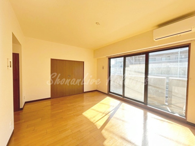 【居間・リビング】 | ペルシモン西海岸 | 使いやすいリビングになります♪