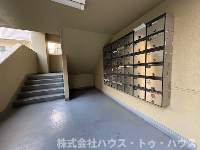 山口マンションのロビー