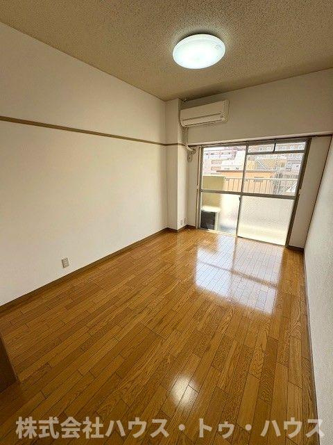 山口マンションの居間・リビング