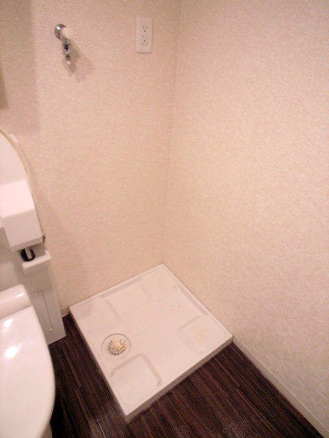 サヴォイオーサーズプレイス　5階の設備|別号室のものになります。現状優先。反転タイプです