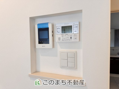 【設備】 | スマート・ワンシティ宇都宮市山本1丁目 | モニタ付きインターホンで防犯面もしっかり安心♪省エネ仕様のエコキュートは設定した温度のお湯が出ます！お風呂のお湯はりもボタン１つで自動です♪