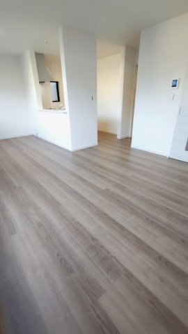 東大阪市大蓮北　新築戸建の居間・リビング