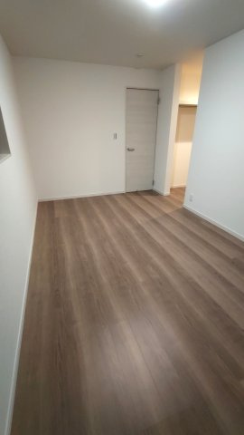 東大阪市大蓮北　新築戸建の洋室|納屋・ストレージルーム