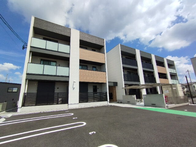 リトリート蓑川の外観