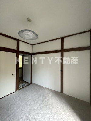 【居間・リビング】 | 吉野荘 | 居間です