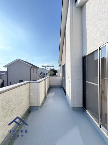 小郡市寺福童　戸建てのバルコニー