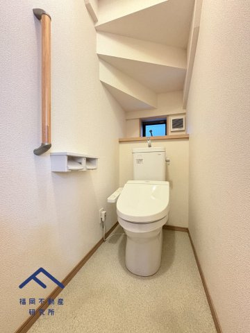 小郡市寺福童　戸建てのトイレ