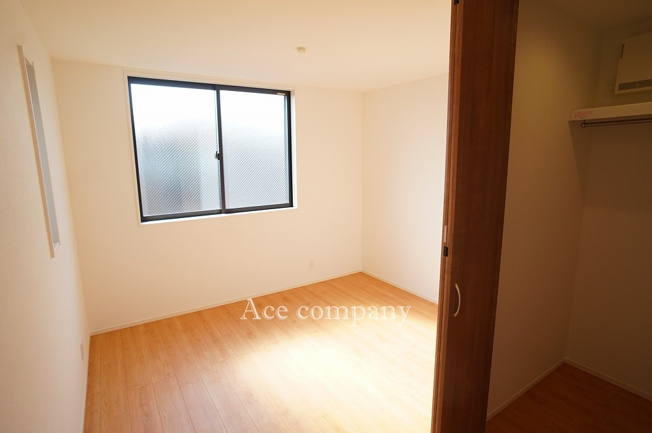 【子供部屋】 | 東大阪市岩田町4丁目 | 【3階：洋室6.5帖】