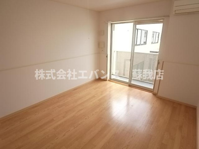 【居間・リビング】 | Ｋ’ｓグランデ | 使いやすいリビングです