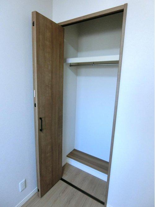 レールシティ幸西の収納