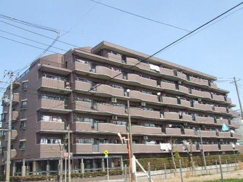 レールシティ幸西の外観