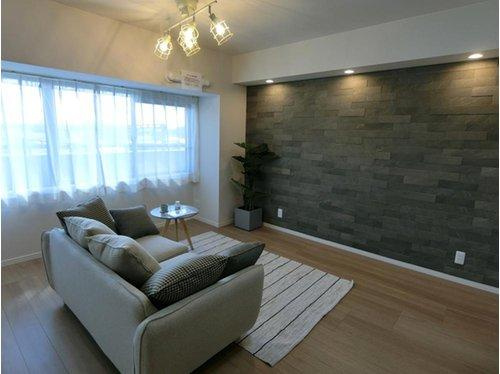 レールシティ幸西の居間・リビング