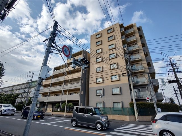 【外観】 | コンフォート若葉ポルカ | 全居室収納付き