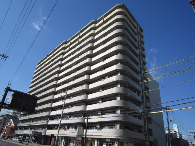 草津市野路１丁目の店舗事務所の外観