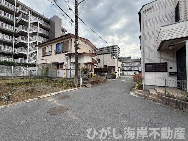 茅ヶ崎市矢畑　売地の前面道路含む現地写真|現地外観