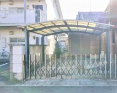 守山市吉身３丁目の店舗事務所の駐車場