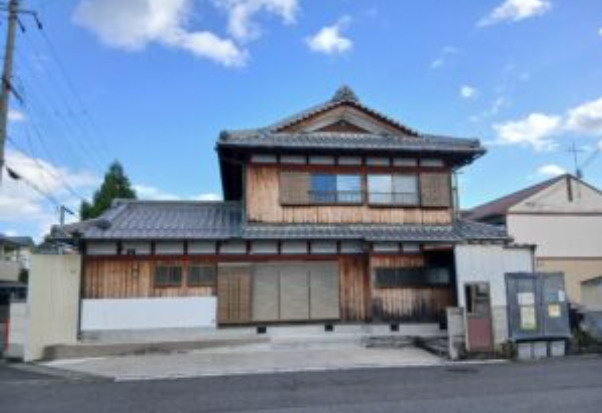守山市吉身３丁目の店舗事務所の外観