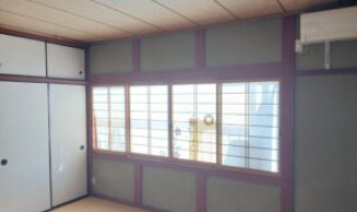 守山市吉身３丁目の店舗事務所の内装