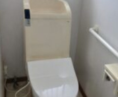 守山市吉身３丁目の店舗事務所のトイレ