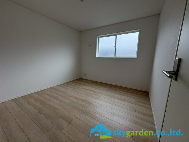 藤沢市片瀬第14　新築戸建　全3棟1号棟の子供部屋|ゆったりした子供部屋です