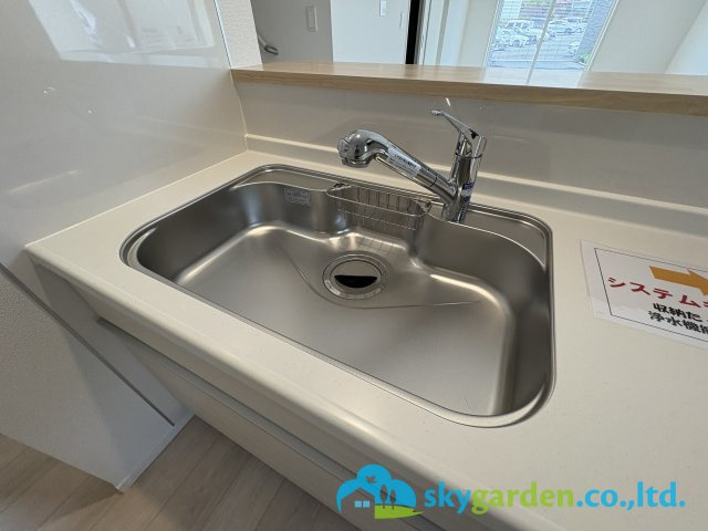 藤沢市片瀬第14　新築戸建　全3棟1号棟のキッチン|キッチンシンク
