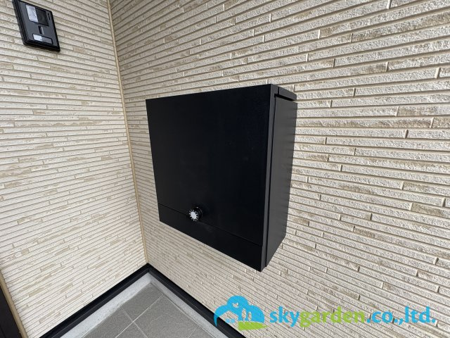 藤沢市片瀬第14　新築戸建　全3棟1号棟のその他|玄関郵便受け