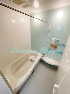 【浴室】 | カサベルデ | 清潔感のあるお風呂です♪