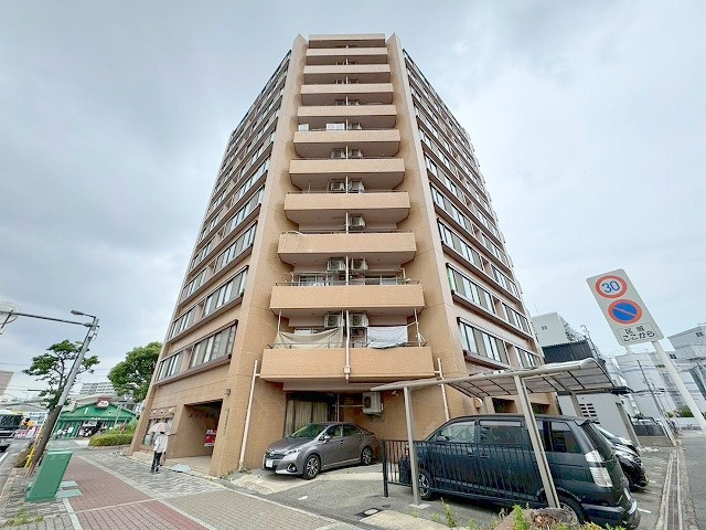 メゾン豊新の外観