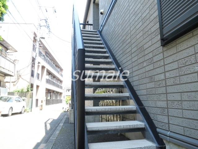 クレール赤羽のその他共用部分|階段です☆