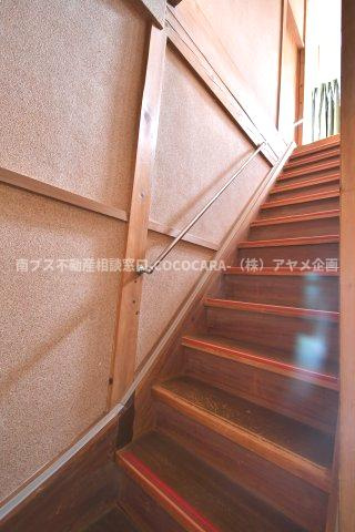 南アルプス市上市之瀬の中古一戸建のその他|階段