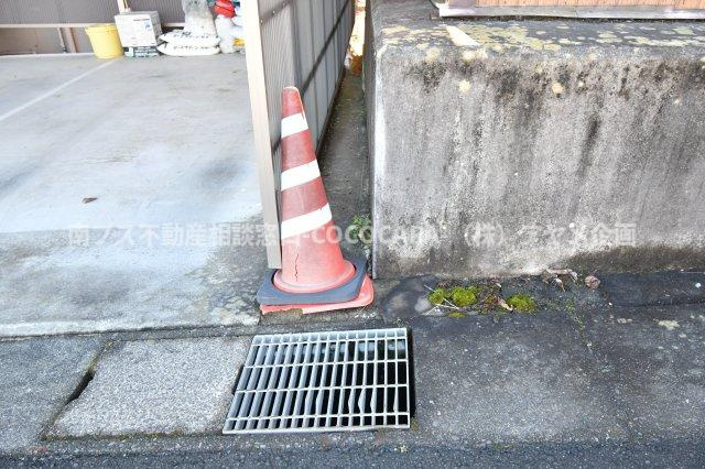 南アルプス市上市之瀬の中古一戸建のその他|東側境界線