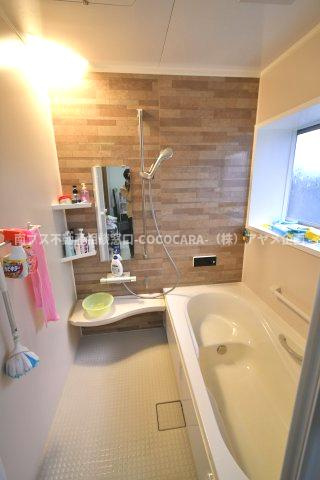 南アルプス市上市之瀬の中古一戸建の浴室|令和元年にリフォーム済のお風呂