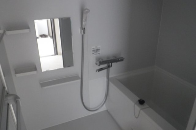 【浴室】 | リバーサイドマンション | 他のお部屋の参考写真となります。