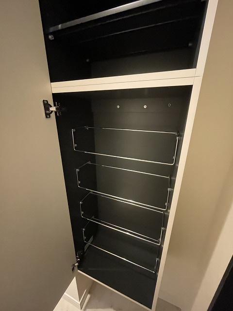 ヘーベルメゾン・リリの玄関