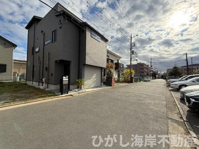 茅ヶ崎市矢畑　売地　全3区画の前面道路含む現地写真|現地外観